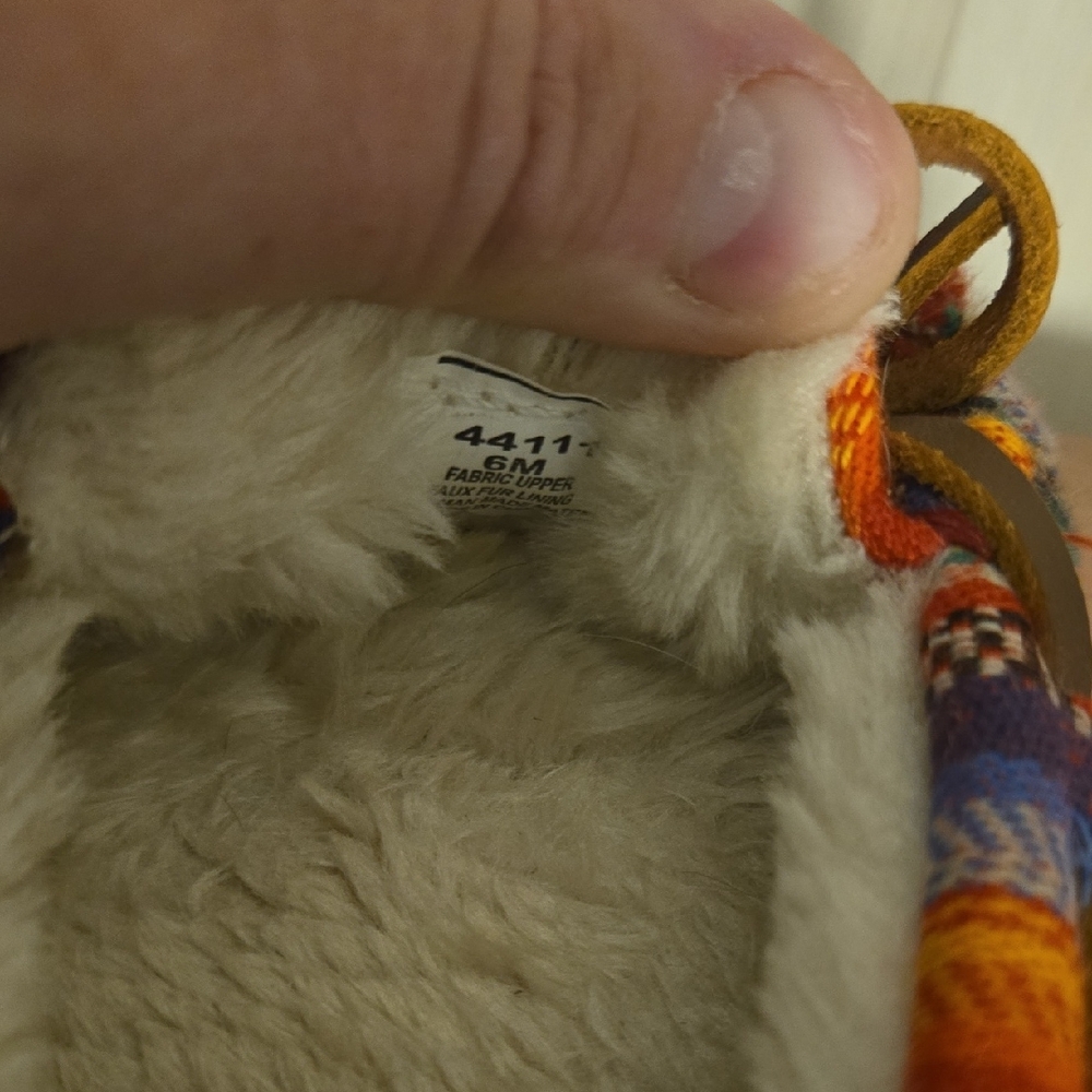 Minnetonka Women's Colorful Striped Moccasins - Picture 4 of 6